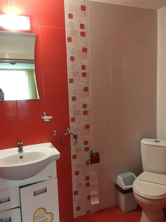 Triglav Edelweiss Guest House Pavel Banya Ngoại thất bức ảnh